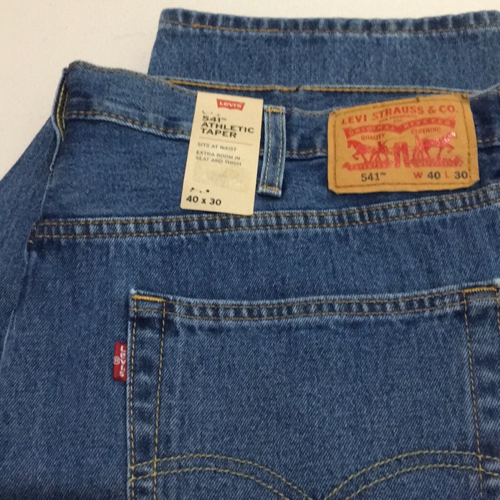 New Levi’s 541 athletic taper 40 X 30